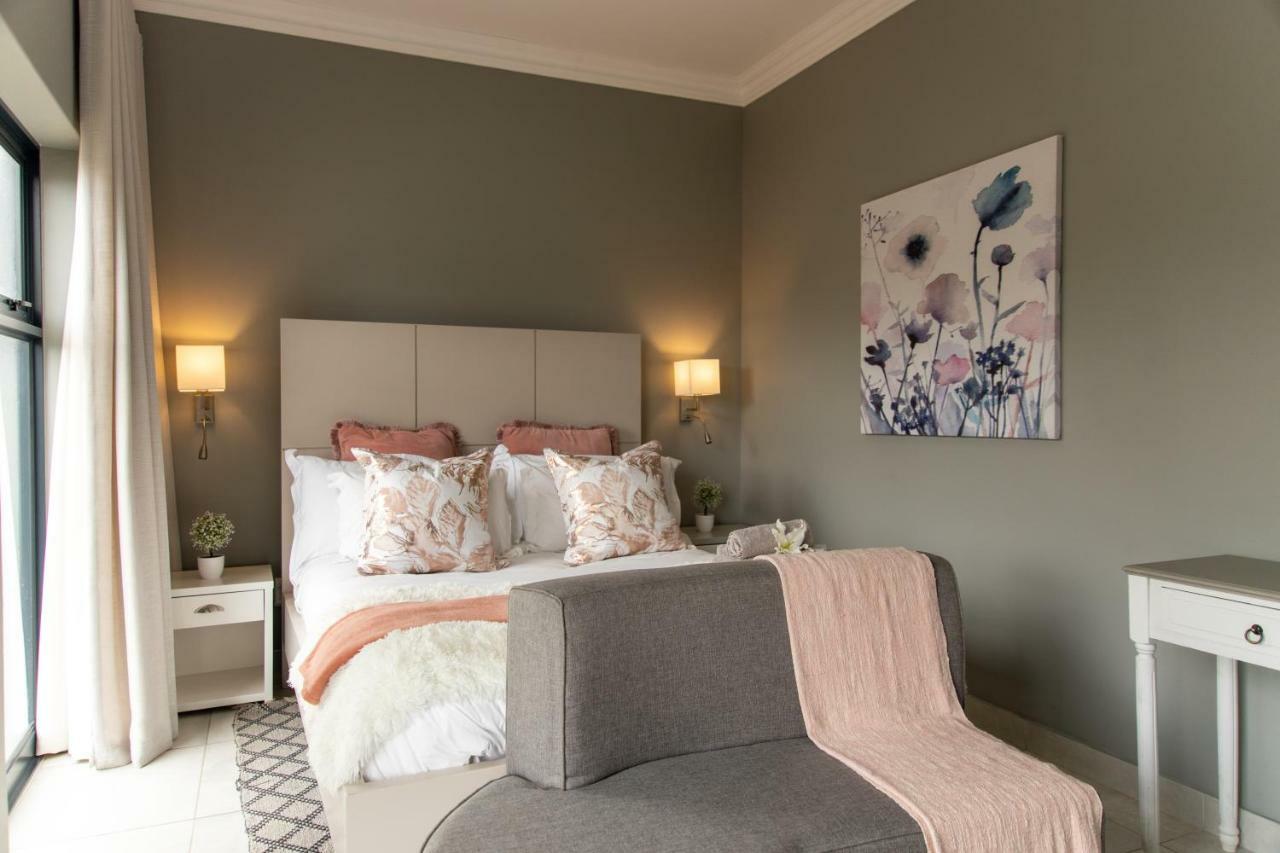 2 On Lismore Guesthouse Tokai Extérieur photo